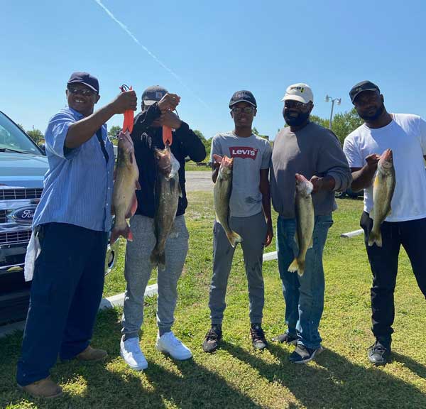 walleye fishing - Lake Erive